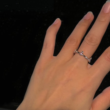 高版本西太后薇薇安925纯银间隔紫色圆钻皇冠土星戒指高级感指环