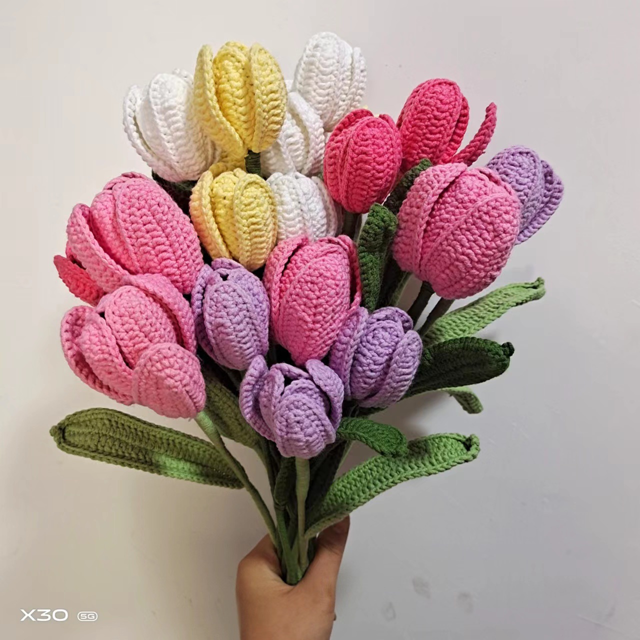 七夕礼物手工钩针编织毛线成品花束花朵成品手工编织郁金香毛线花