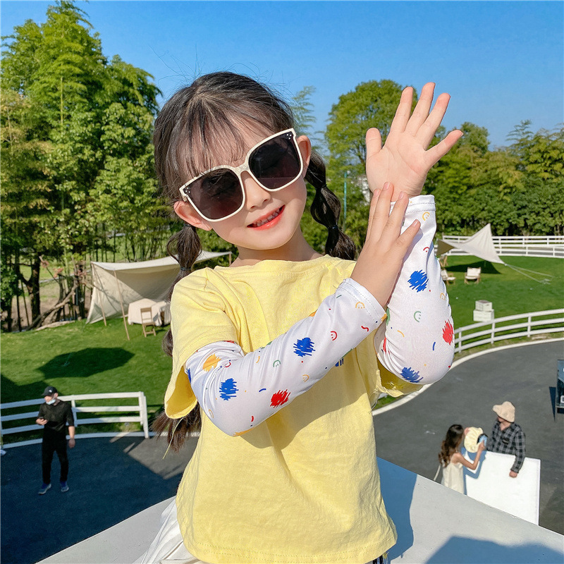 Children's Ice Sleeve Sun Protection Oversleeve Ice Silk Sleeves UV Protection Boys and Girls Outdoor Summer Thin Arm Guard Gloves