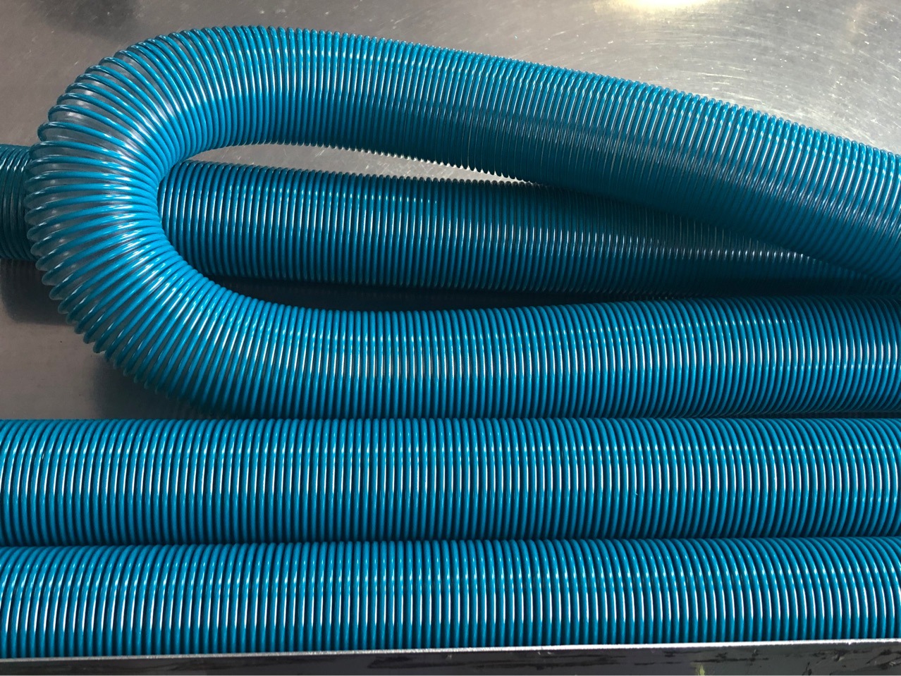 伸缩耐高温吹风吹水吸尘软管