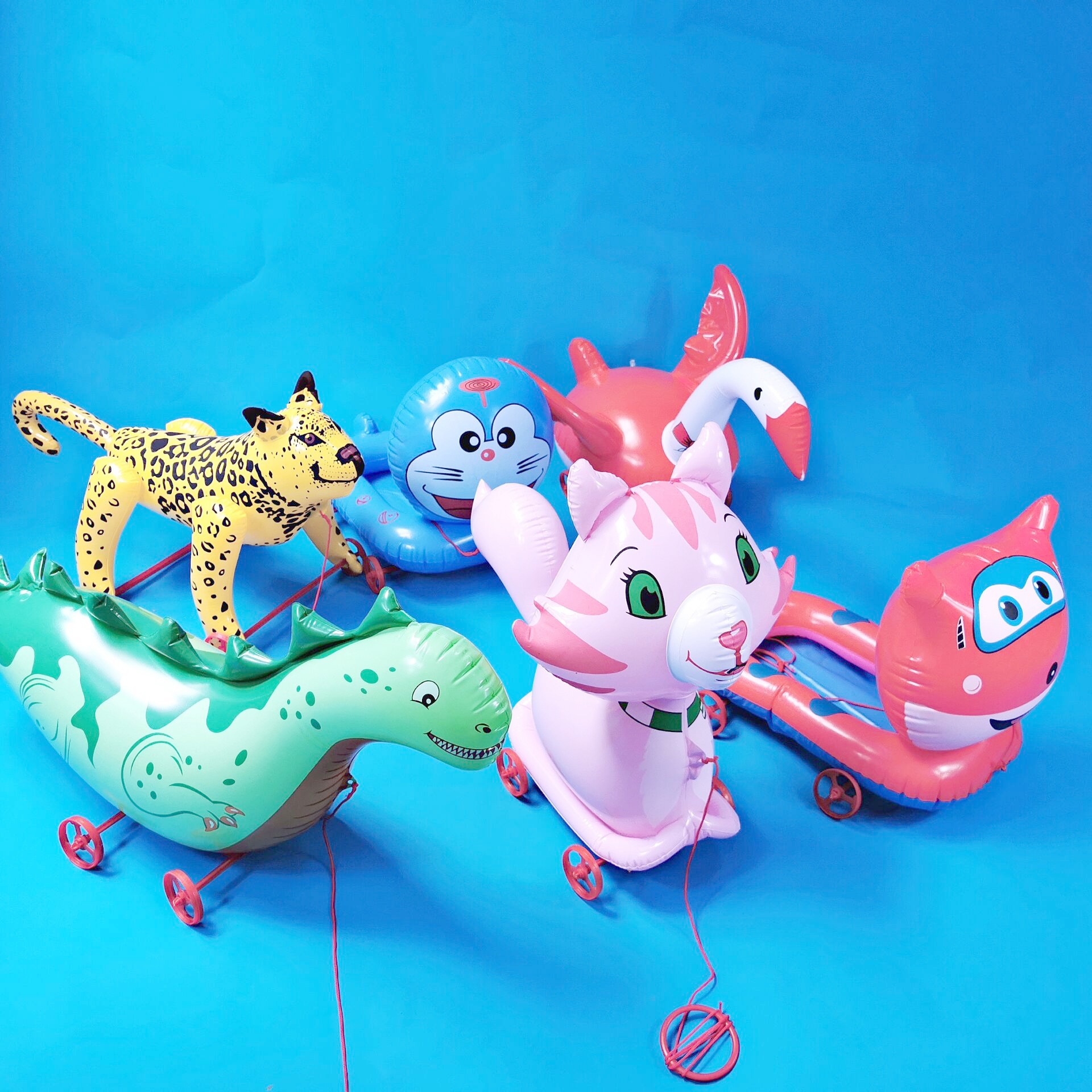 Animal Trolley Wholesale Children's Toy Cartoon Stall Supply Pvc Animal Cable Dog Inflatable Toy with Wheels
