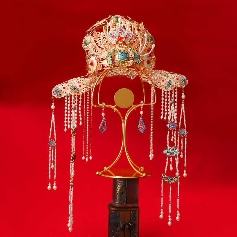 中式婚礼头饰凤冠