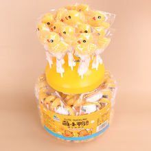 小鸭子果汁软糖棒棒糖12g100支桶装发批儿童休闲零食奖励学生糖果