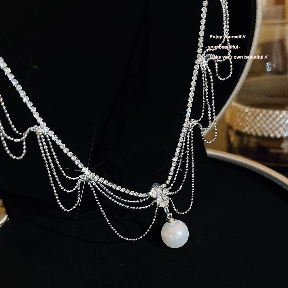 european and american socialite niche clavicle chain princess style design diamond necklace fashion all-match western queen pearl necklace