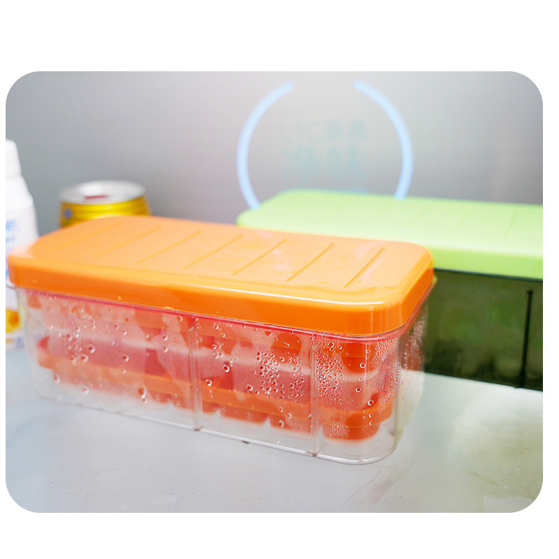 Household Ice Cube Mold Food Grade Ice Making Container Household Ice Making with Lid Ice Box Homemade Refrigerator Ice Making