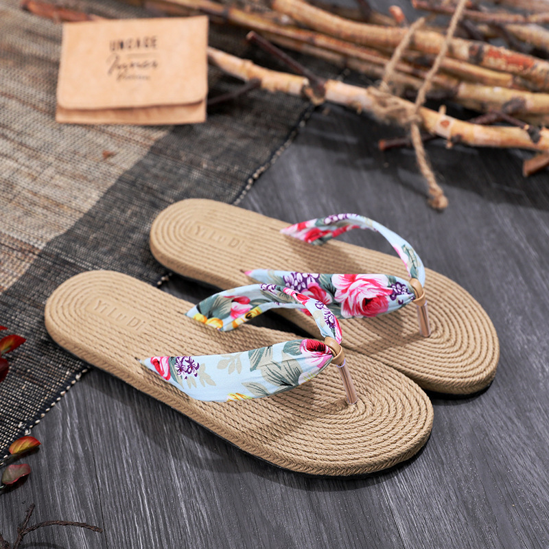 2023 New Super Popular Ladies' Sandals Summer Tengcao Flat Bottom Flat Heel Beach Flip-Flops Women's Outer Wear Flip-Flops