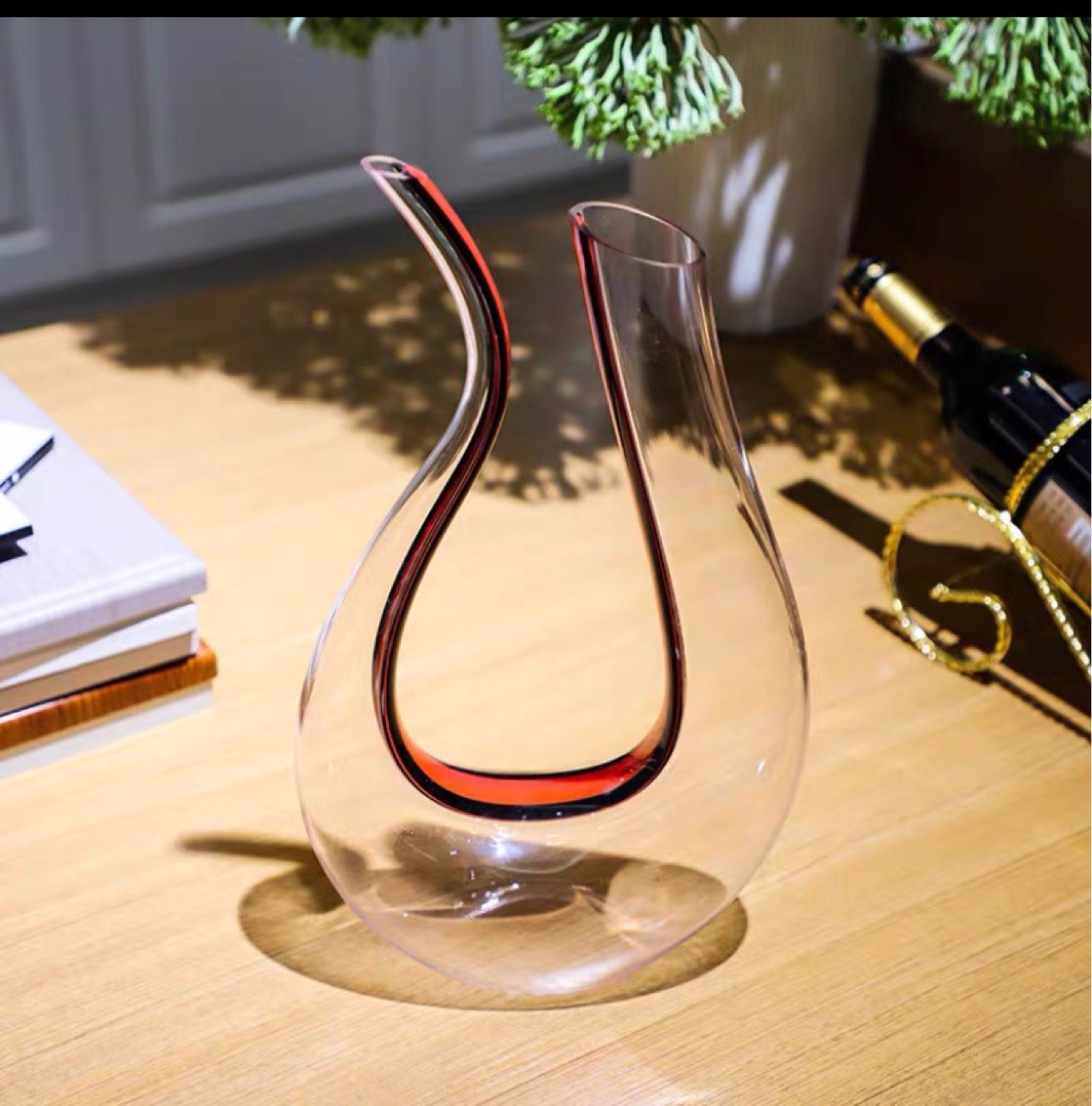 水晶玻璃红酒醒酒器家用葡萄酒黑天鹅醒酒器原色料红丝带醒酒壶
