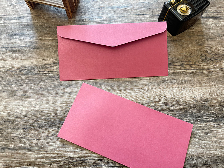 信封材质:220g珠光纸(天蓝色除外,天蓝—色卡纸)信封尺寸:22*11cm商品