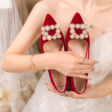 法式婚鞋女粗跟红色秀禾鞋2023年新款方头水钻绒面高跟鞋新娘婚鞋