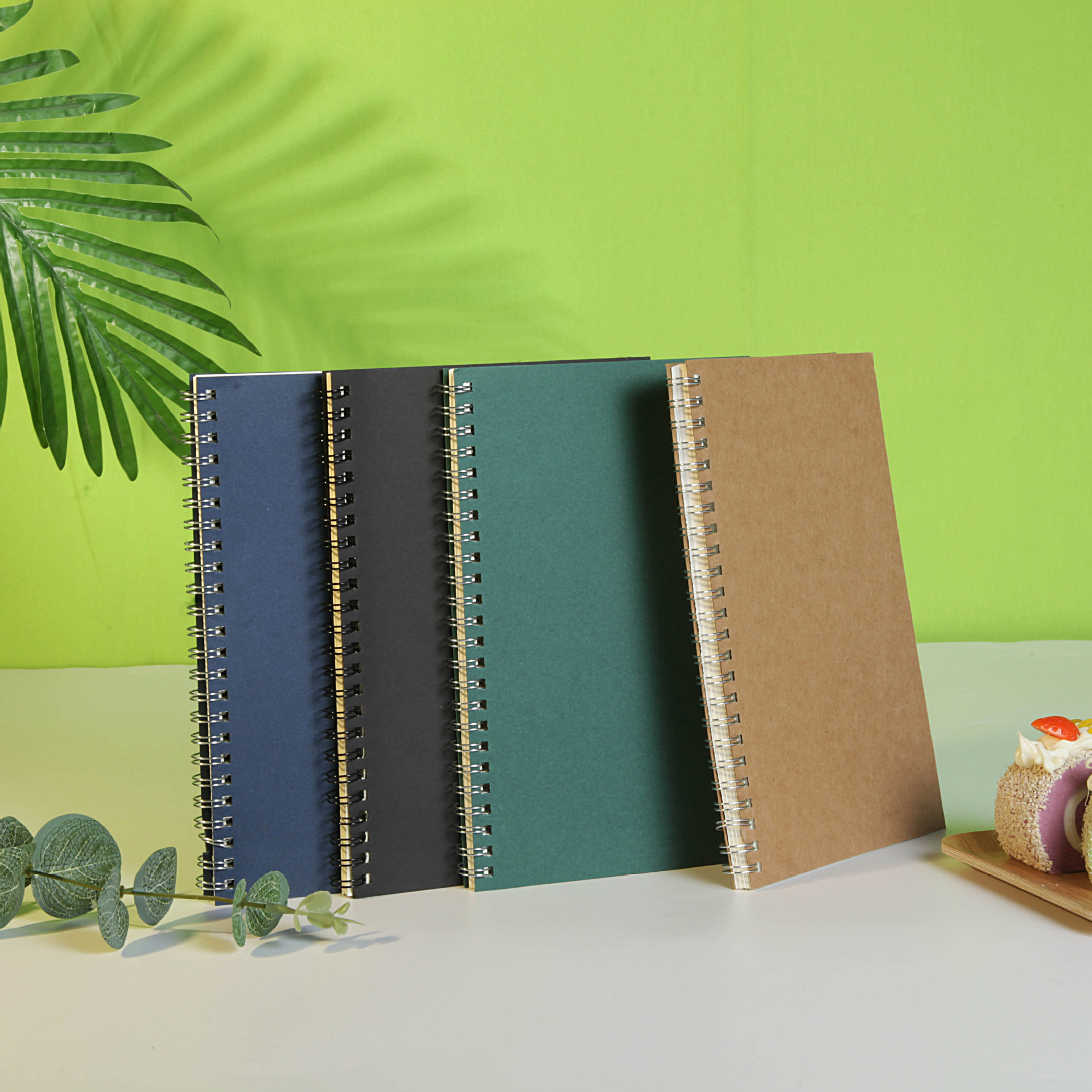 17272青壹坊文具tr-b03991阿兔兔乐园系列pp线圈活页本b5线圈本子