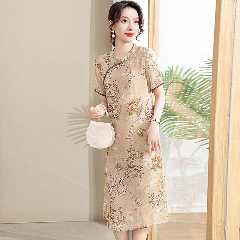 2024新款妈妈夏装连衣裙改良旗袍中老年女士夏季洋气雪纺裙子国风