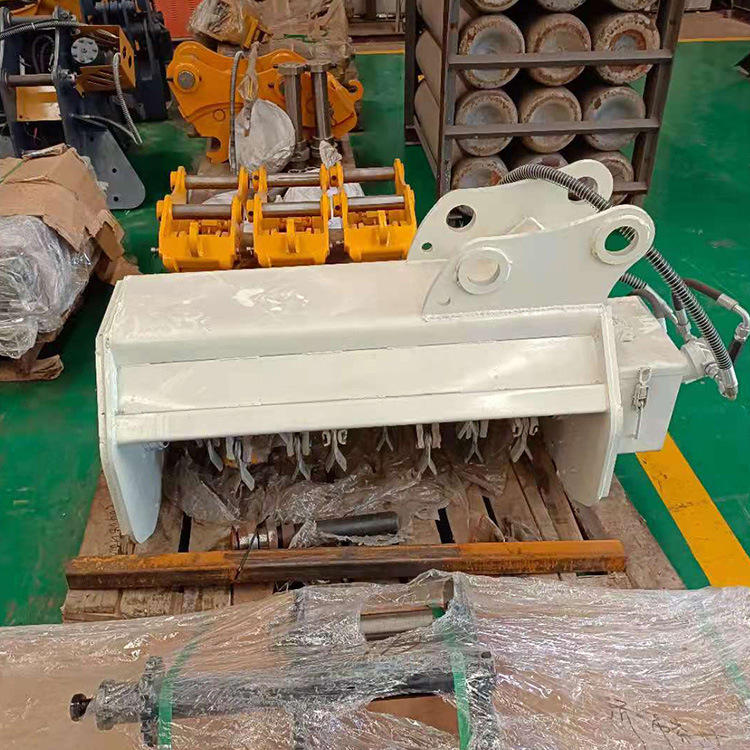 程煤 挖掘机割草机 路边杂草液压割草机 小型改装碎草机