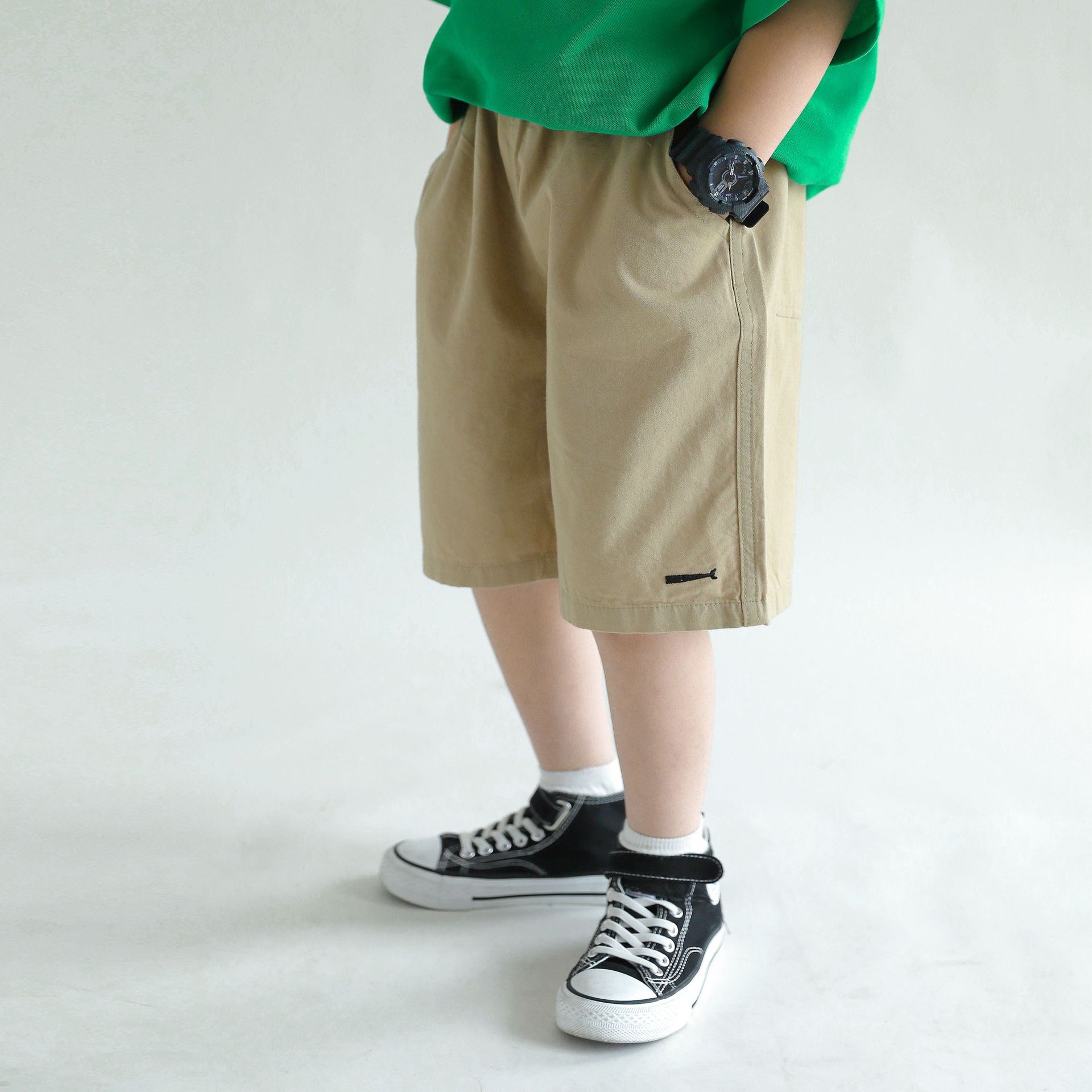 阿黎童装2022夏季新款儿童日系风短裤男童卡通鲸鱼刺绣五分裤中裤