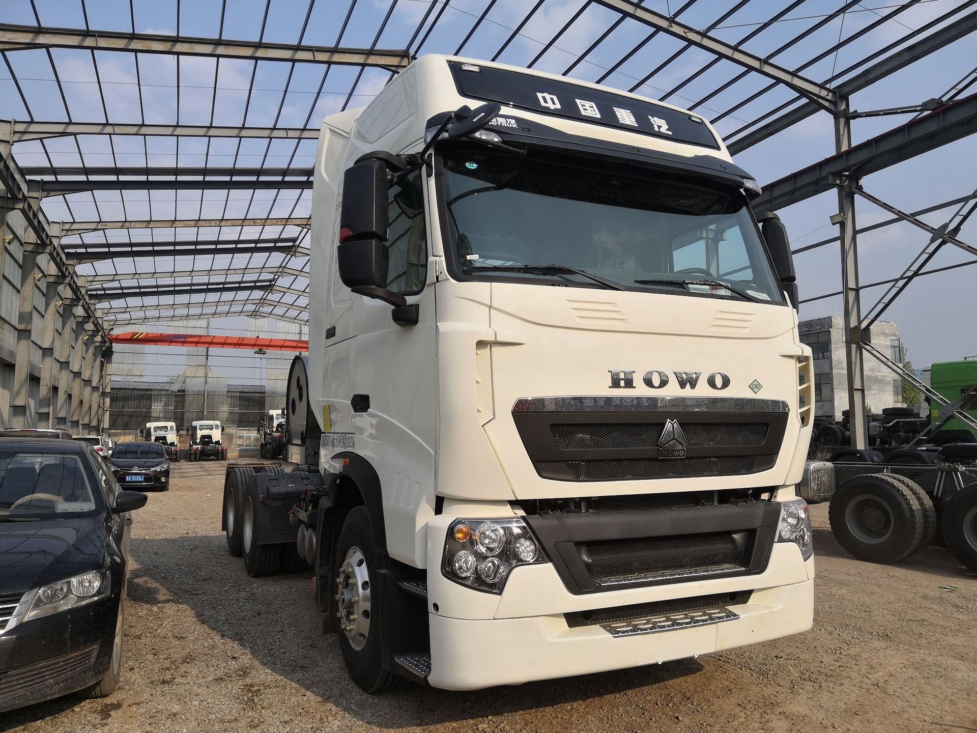 车德龙x3000半挂牵引货车只跑10公里半挂车包提档包过户06138000