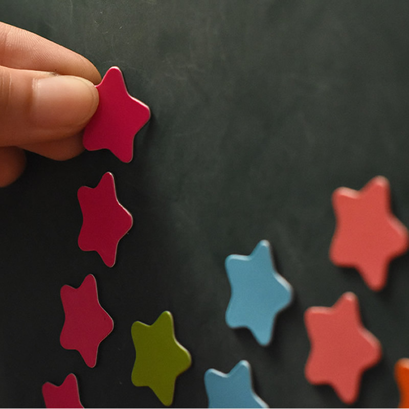 80个装 小学生磁贴黑板磁性表扬小号红旗奖励磁贴幼儿园宝宝小红