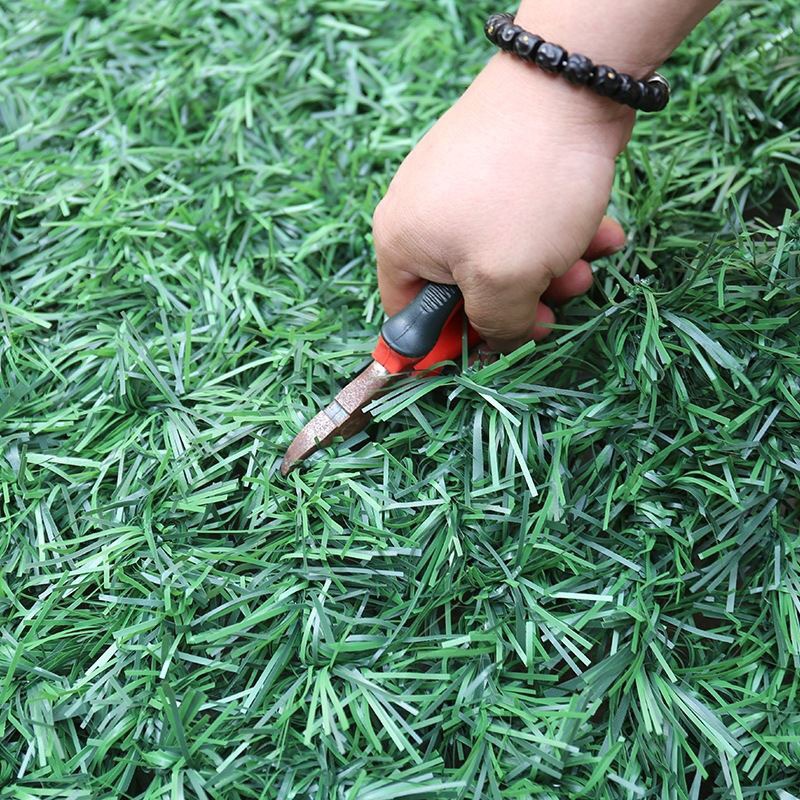 Simulation Pine Needles Barbed Wire Fence Lawn Fence Enclosure Wattled Wall Covering Courtyard Artificial Fake Grass Fence Decoration