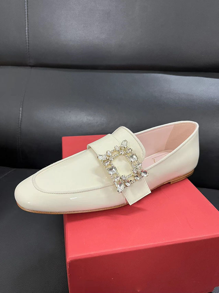 鼎板rv水晶钻方扣乐福鞋气质时尚百搭头层牛漆皮平底一脚蹬单鞋女