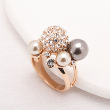 欧美风时尚奢华高级感镶钻小球珍珠戒指镀金百搭潮流女士戒指指环