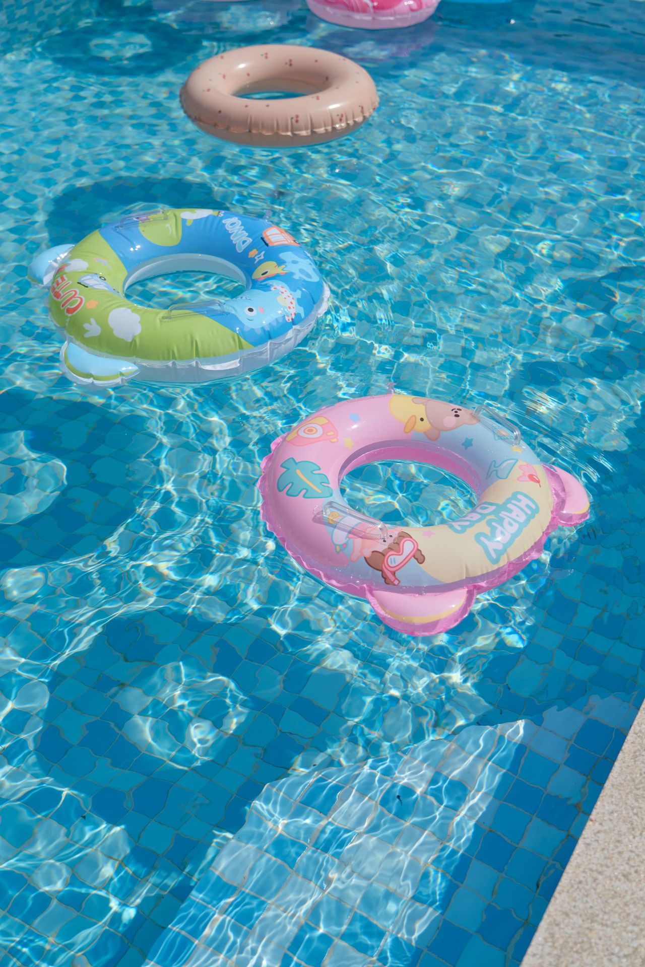 筱侣 跨境现货加厚充气儿童游泳圈恐龙泳圈夏日缤纷腋下圈带把手