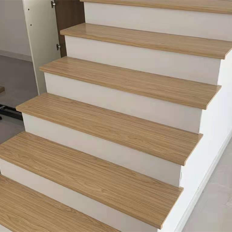 工厂销售spc石晶楼梯踏步板 loft公寓别墅地下室石塑木塑楼梯踏板