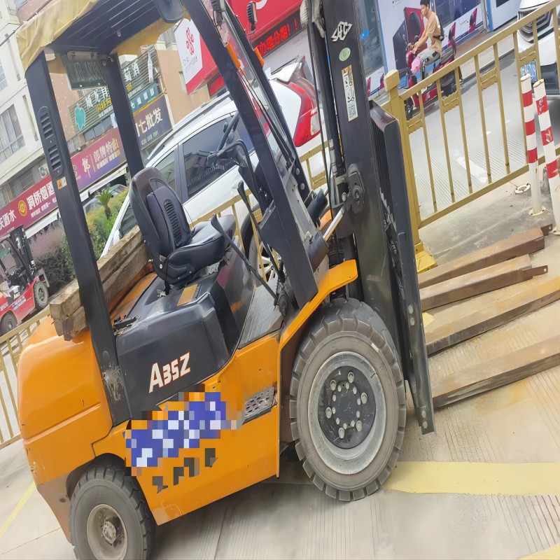 杭叉3.5吨出租款3级门架4.5米2021年手动挡柴油叉车出售-阿里巴巴