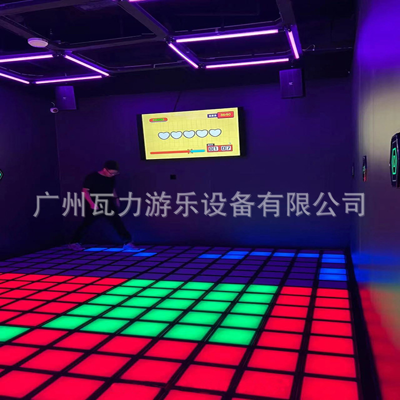 跃动格子大战室内激光镭射阵闯关赛动互动运动科技馆镜子迷宫项目