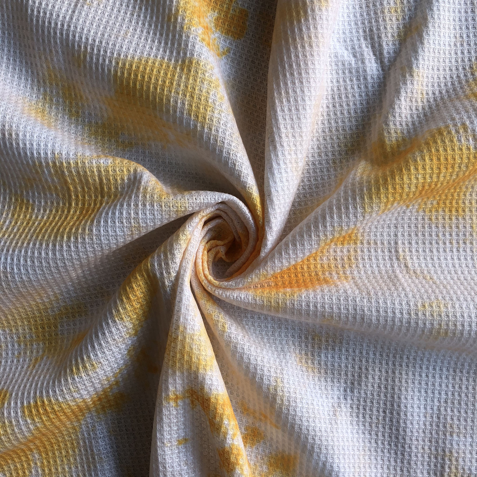 现货华夫格面料 小米格230克全涤针织渐变扎染 男女装面料-阿里巴巴