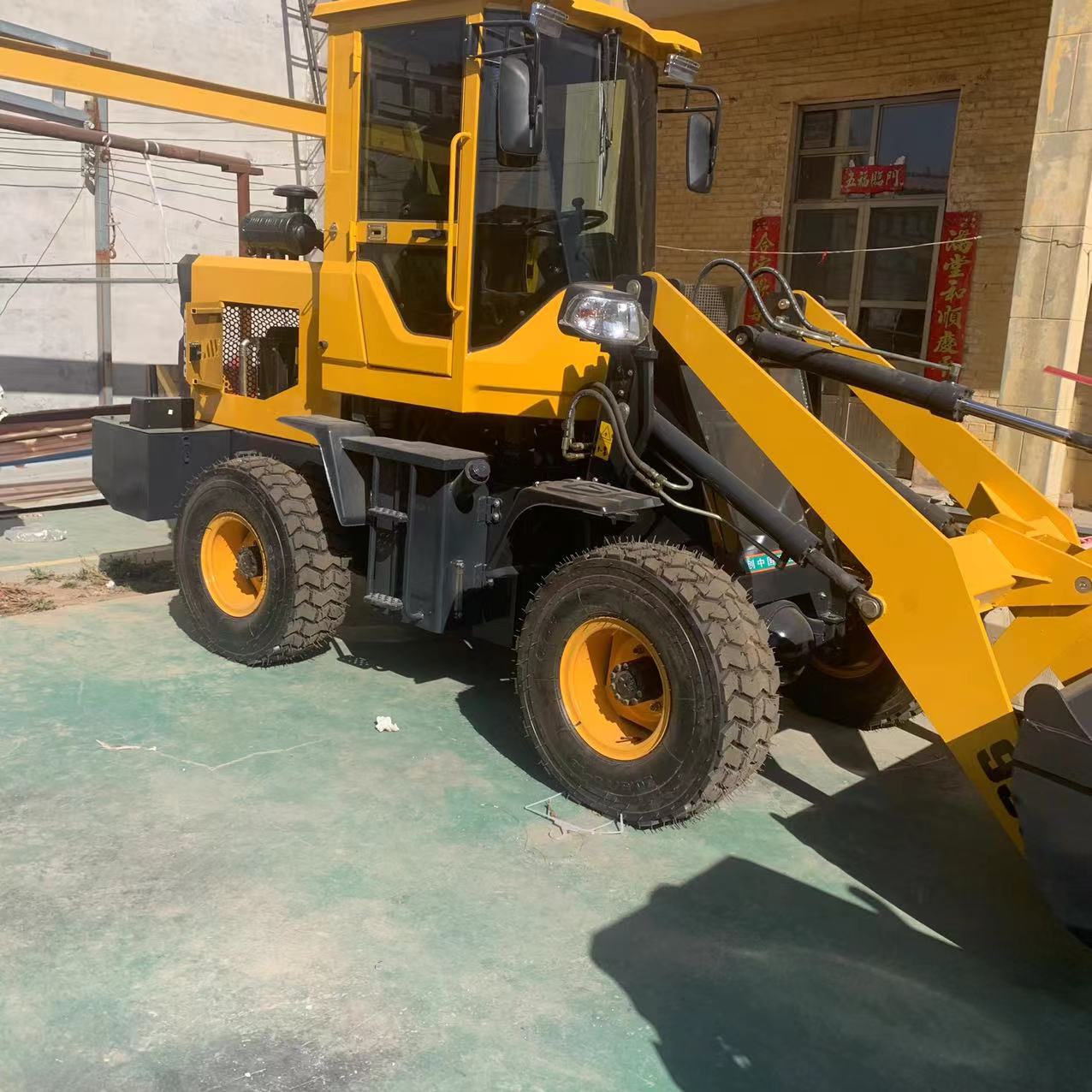 四驱铲车矮棚装载机20全新矮脚虎小型四缸910抓木机930抓草机工地