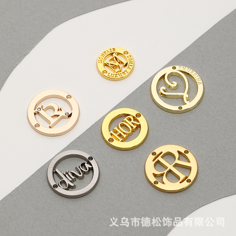 Metal Tag Manufacturers Set Zhi Swimsuit Metal Tag Zinc Alloy round Backpack Hollow Logo Hardware Accessories