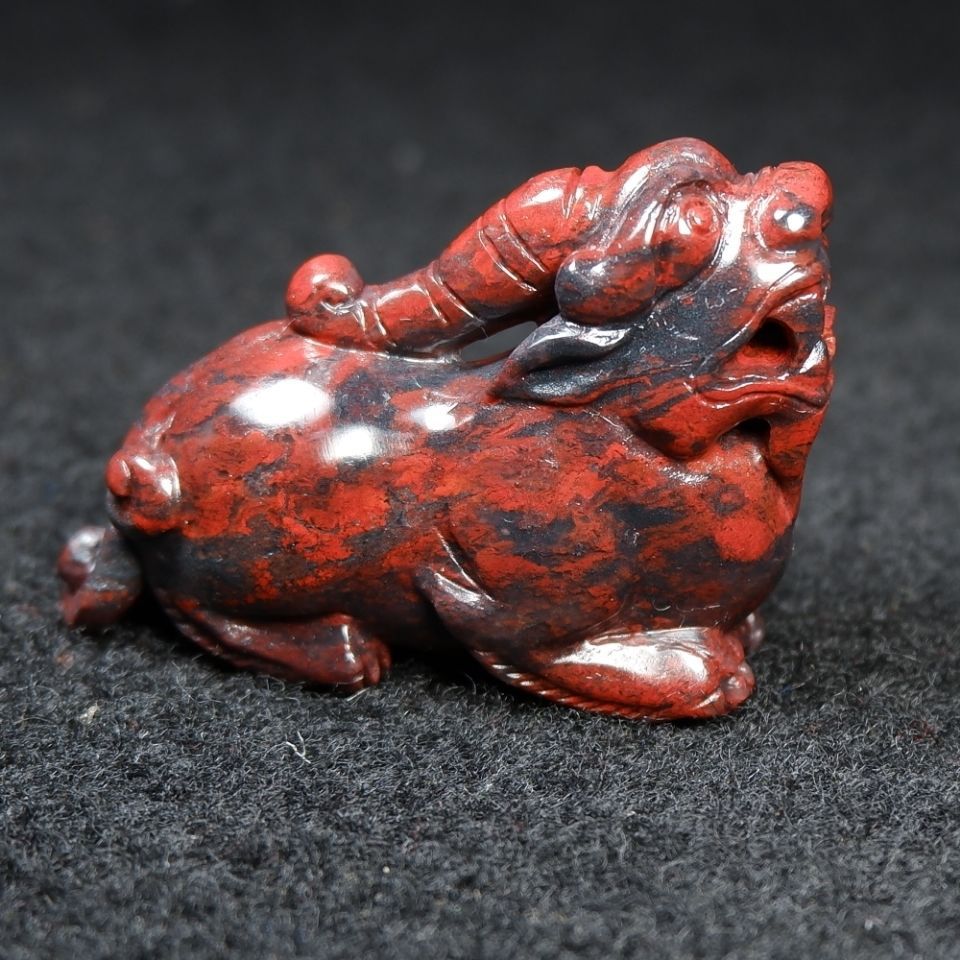 桂林鸡血石吊坠