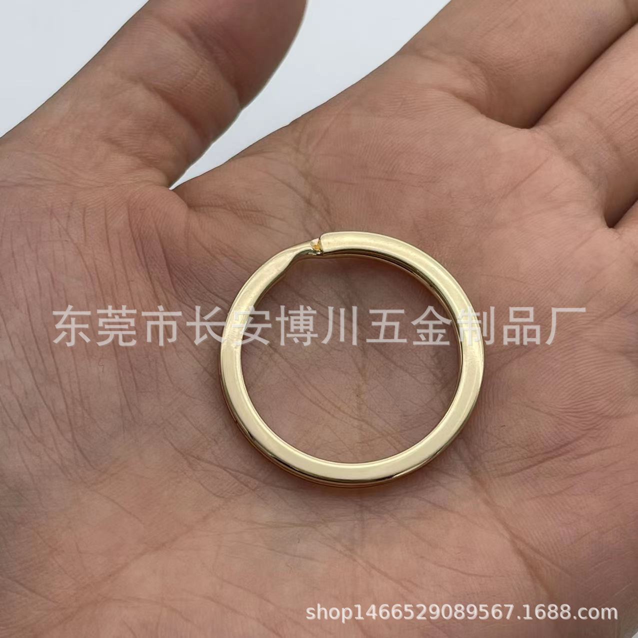 Dongguan Quality Spot Supply Metal Black Key Ring Ring Flat Ring Flat Ring with Chain Car Key Ring Accessories