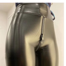 亚马逊跨越性感黑色哑光pc皮革开裆裤 适合充满异国情调的女性