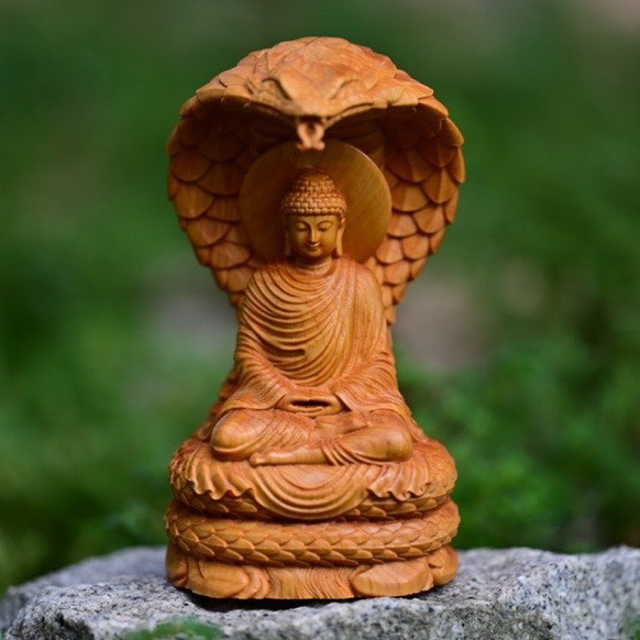 崖柏木雕刻蛇佛坐禅释迦摩尼佛像摆件 家居客厅寺庙供奉大日如来