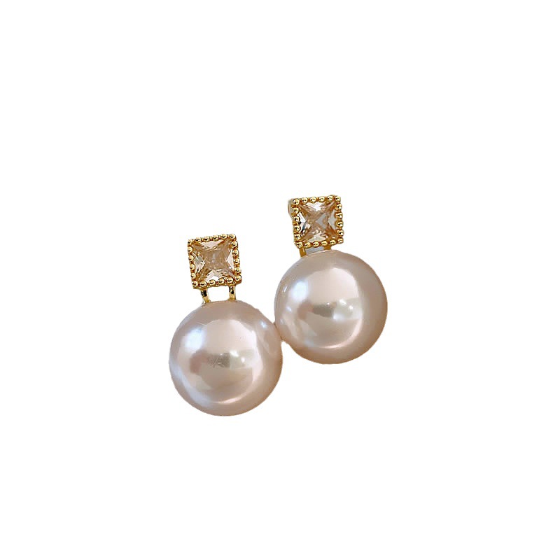 Fashion High-Grade Zircon Pearl Earrings French Minority Retro Affordable Luxury Stud Earrings 2023 New Earrings Wholesale