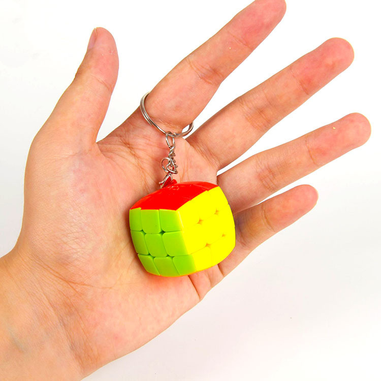 New Third-Order Color Intelligence Mini Magic Square Keychain