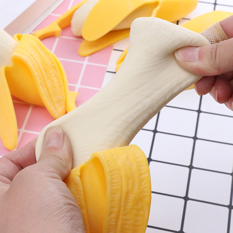 创意仿真剥皮香蕉捏捏乐玩具 发泄玩具香蕉 捏捏球解压发泄香蕉采购