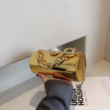 5新]工价28500lv路易威登女包黑白红拼色硬盒子包单肩斜跨包_阿里巴巴