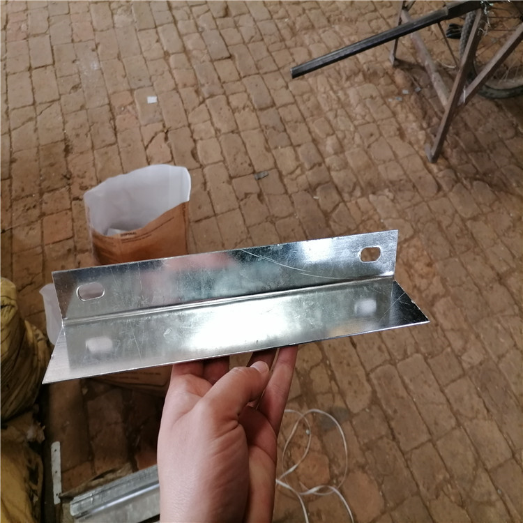 外墙保温板托架镀锌l型金属角码 岩棉板泡沫板托架厂家