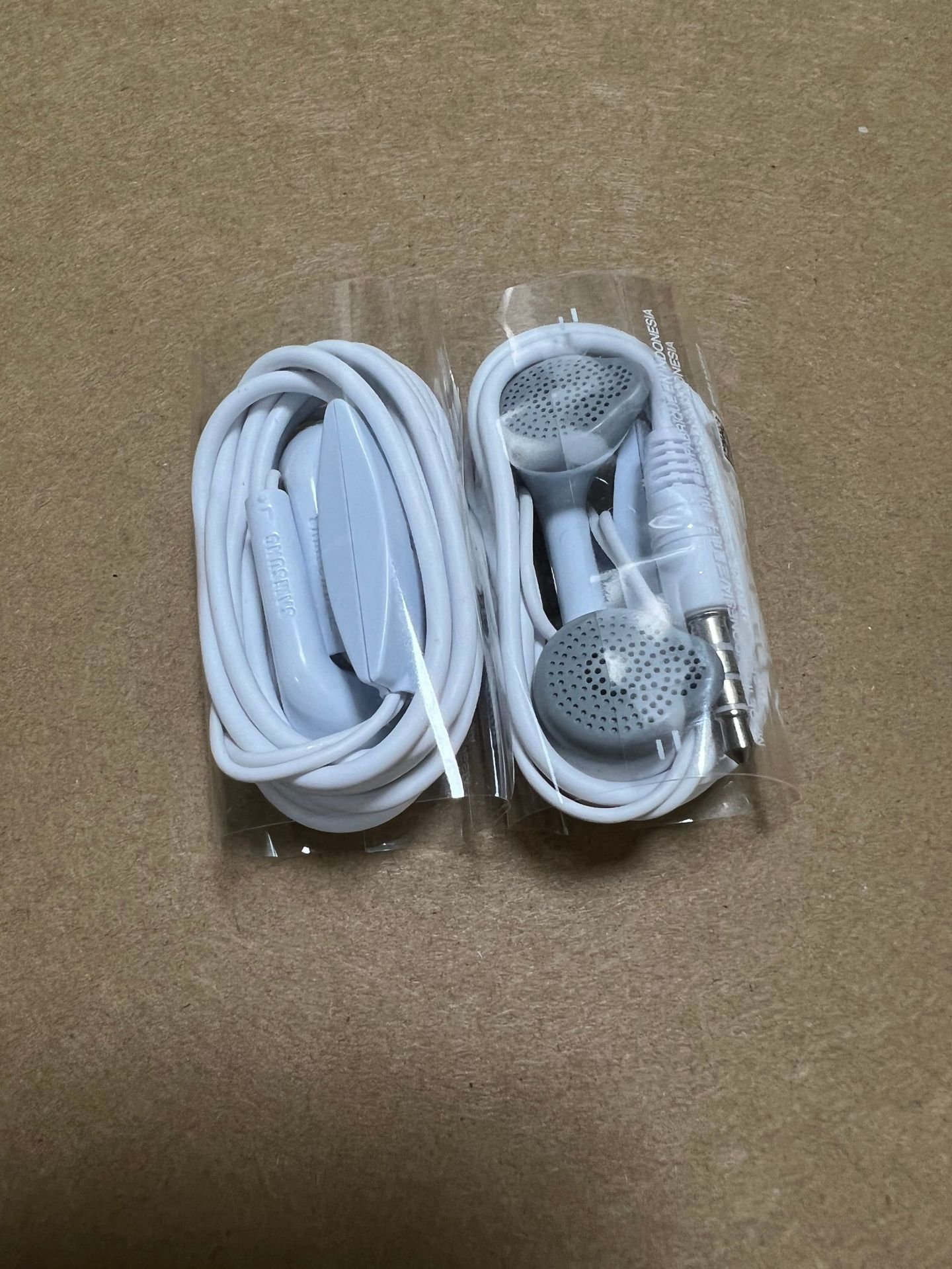 适用三星原装正品s5830耳机手机线控带麦耳机ehs61 c550 5830耳机