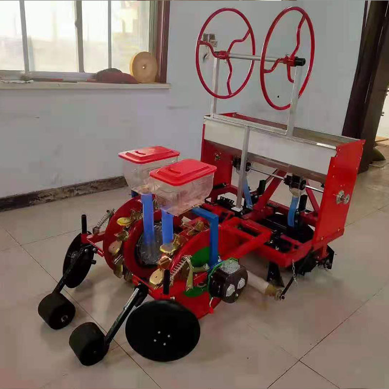 四轮牵引大蒜播种机 12行独头大蒜点播机 行距株距可调大蒜种植机
