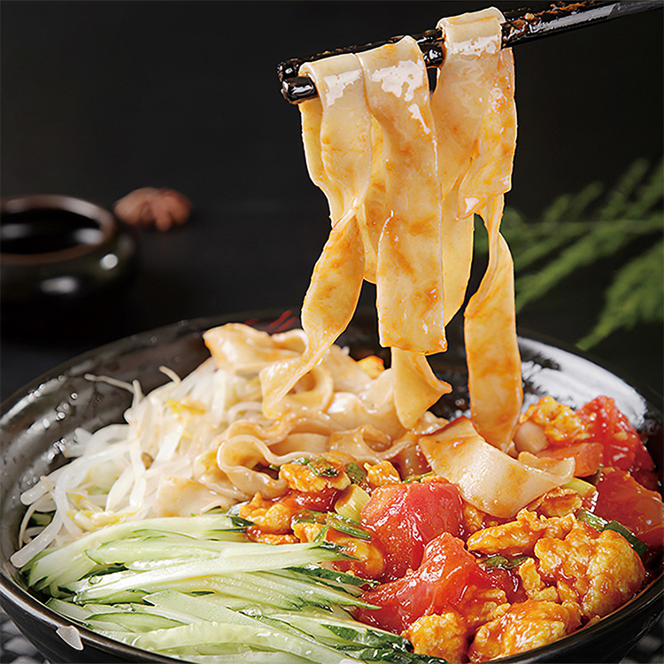 鲁王 刀削面小米味500g*12袋 整箱 干制宽扁挂面早餐裤管面凉拌汤