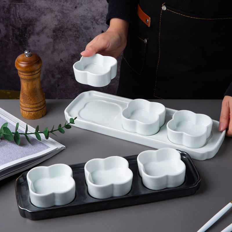 中式梅花形陶瓷味碟多格小菜冷菜小吃碟子蘸酱碟酒店餐厅饭店餐具