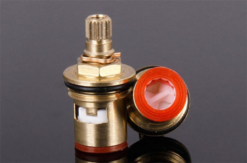 厂家快开水龙头陶瓷片阀芯 单冷角阀水龙头阀芯 龙头开关维修配件