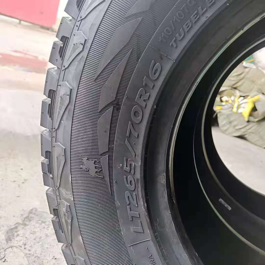 皮卡车lt265/70r16全地形越野轮胎 lt265/70r16载重轿车真空轮胎