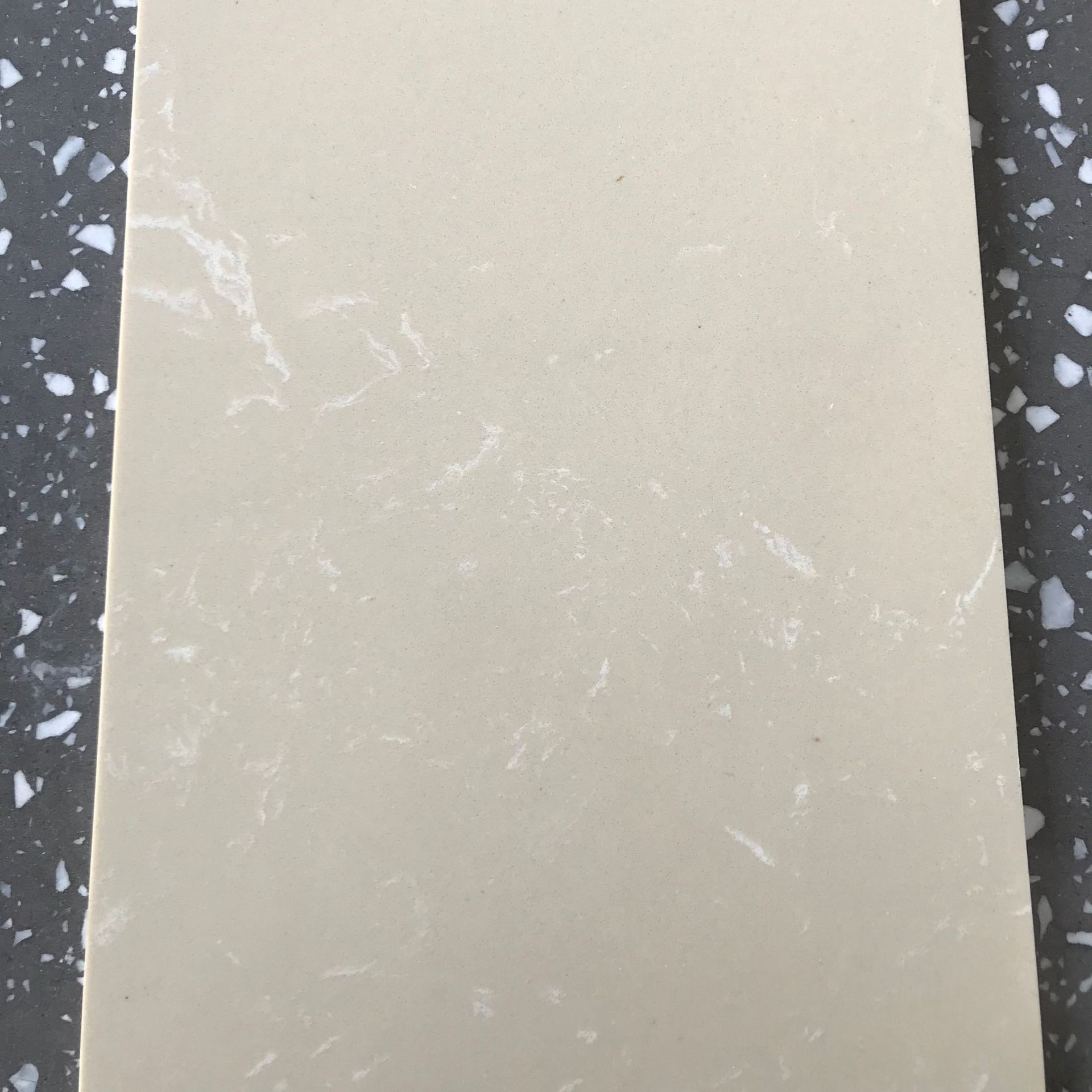 闪电莎安娜米黄人造大理石花纹定治 支持定花纹 人造大理石花纹