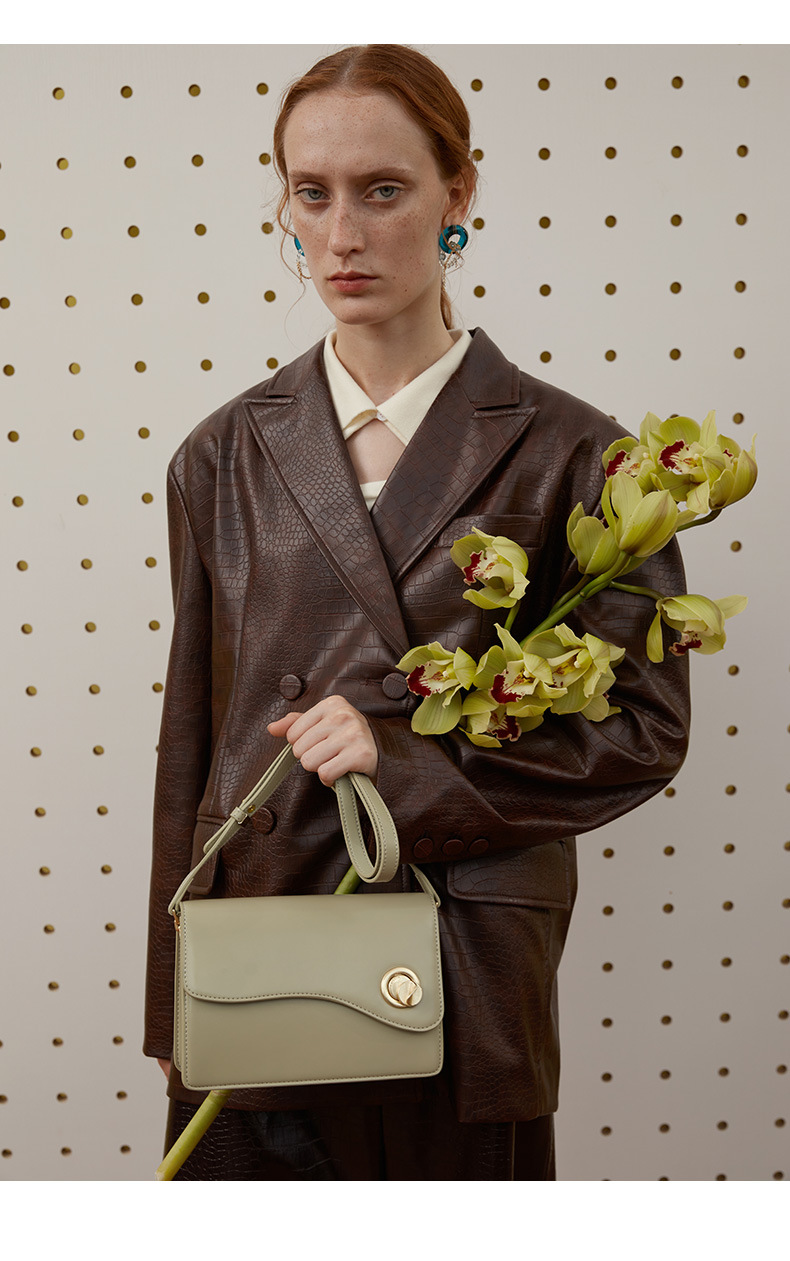 拉菲斯汀包包2021新款小众单肩斜挎包女士时尚秋冬质感腋下小方包