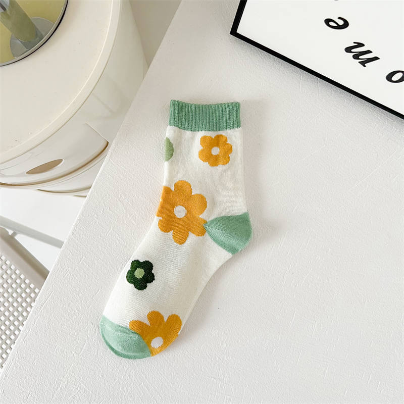 2023 Socks for Women Spring and Autumn New Ins Style Simple Fresh Solid Color Small Flower Women's Socks Middle Tube Student Korean Style Socks