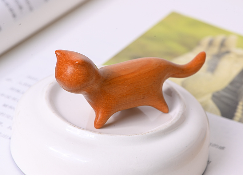 檀香木雕散步猫可爱小猫摆件手刻小猫咪创意红木装饰猫工艺品礼物