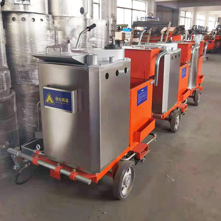 加强型热熔涂料热熔划线机 水泥路面热熔标线机 车位反光线标线车