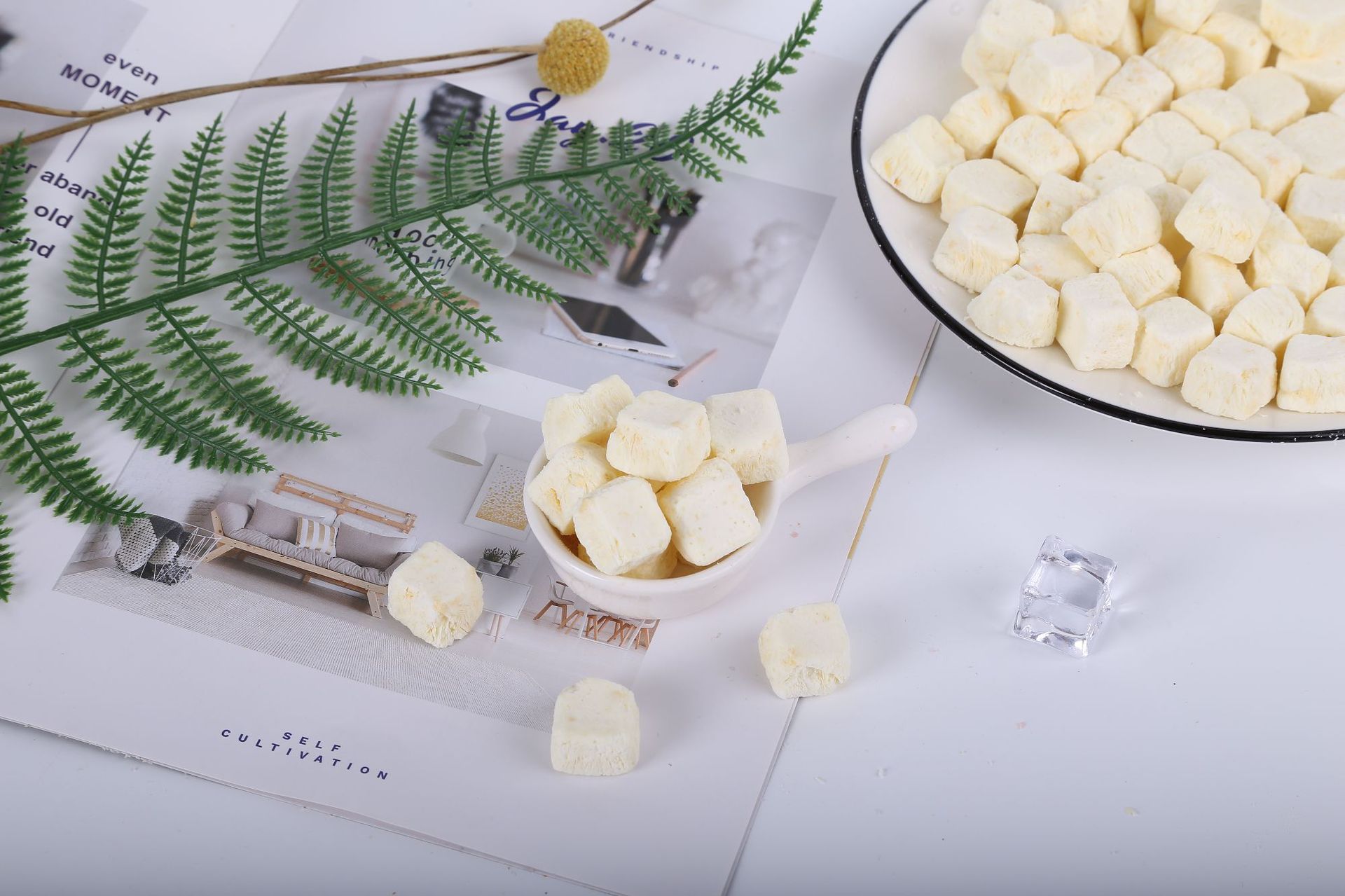 厂家批发冻干酸奶块固体果粒酸奶脆 燕麦片材料黄桃味酸奶块冻干